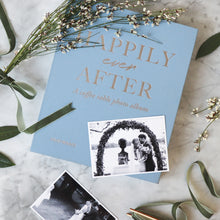 Lade das Bild in den Galerie-Viewer, Fotoalbum - Happily Ever After
